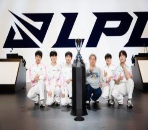 破局激战,猛龙主场出,篮球烽火再,博鱼体育集团,博鱼体育游戏,博鱼体育集团,博鱼体育官网,博鱼体育